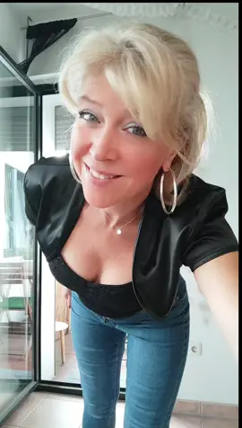 ...würde gern mal wieder so richtig scharf #viral gehen😚😂🤣☺️❤️#over50 #dance #dancing 