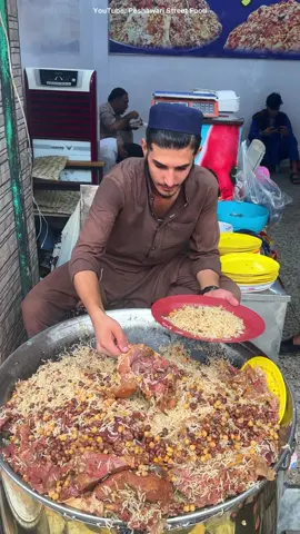 Famous Peshawari Zaiqa Chawal - Golden Beef Pulao Mountain #streetfood #chawal 