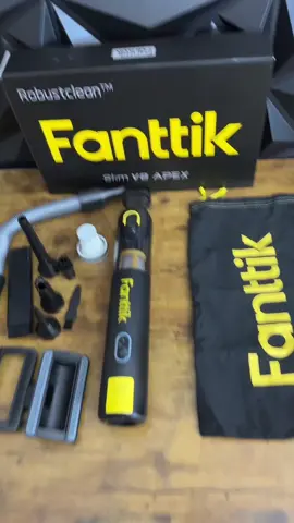 Fanttik slim V8 APEX #fanttik #portablevacuum #carcleaner #vacuum #vacuumcleaner #techobsessed #dealhunters 