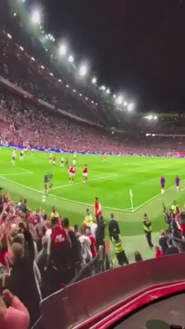 LA Bar's Giant Screen Gives Total Stadium Immersion! 🤯📺🏟️ #LA #SportsBar #GiantScreen #StadiumExperience #TotalImmersion #LiveMatches #EpicViewing #SportsFans #BarLife #MatchDay #WatchParty #MustSee #LosAngeles #SportsLovers #GameNight #FanExperience #Trending #BucketList #StadiumVibes#CapCut 