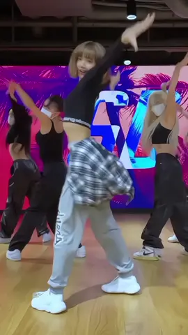 mais um pedido para a dyva @› ֹ ִ 𝐃a̲h ୧ ֹ ִ🥥 #viral #foryoupage #fancam #Lisa 