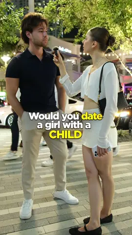 What do you think?  #streetinterview #dait #miami #relationships #beaman #manproblems #guyproblems #onthestreet #socialexperiment #manonthestreet #realtalk #funny #haha #reelsviral 