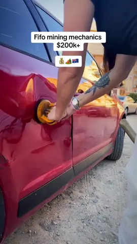 Heavy diesel fifo mechanics 💰🇦🇺 how to get in 👇 To secure your role check out our instagram in our bio @fifoguide2 #fifo #fifoaustralia #flyinflyout #flyinflyoutlife #fifofamily #fifoworker #australia #mining #mines #miningrig #miningtowns #mininglife #miningjobs #miningaustralia #workholiday #regionalwork #88days #whvaustralia #whv #holidayvisa #fifouze #fifojobs #mechanic #mechaniclife #heavydutymechanic #hgvmechanic #hgvdriver #dumptruck #excavator #mechanicsoftiktok #apprenticemechanic #apprentice #apprenticeship #mechanics #mechanictiktok #heavydieselmechanic #tradies #tradesmen #tradedwomen #money #Vlog #foryoupage 