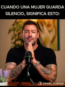 Cuando una mujer guarda silencio. #Frases #motivación #personal #honestidad #hombresdevalor #mujeresdevalor #amor
