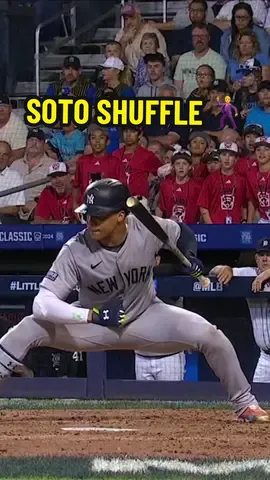 Who doesn't love a little Soto Shuffle? 🕺 #yankees #MLB #baseball #soto #juansoto #shuffle 