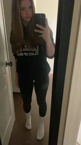 double posting??🤔 @osnah picked #fyp #hi #mirror #viral 🥹