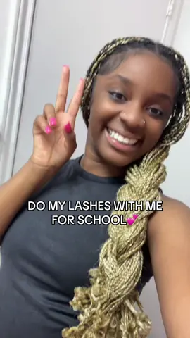 i lovee these lashesss😍! #foryou #lashes #tech #viral #foryoupage 