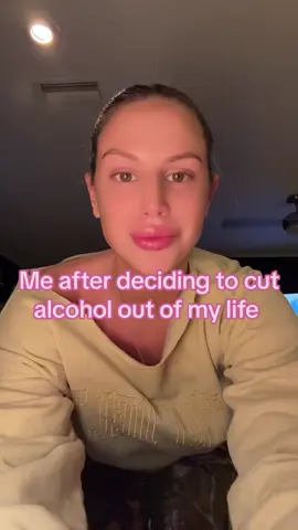 Best decision ive ever made! #alcoholfreejourney #sobertok #sober #HealingJourney #healingprocess #sobertiktok #soberlife #soberliving #bestself #SelfCare #Love #alcoholic 