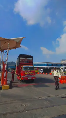 #CapCut #krodong_mania_indonesia #trending #trukmaniaindonesia #truk #fypシ゚viral #fy #mahkota 