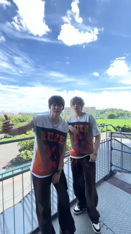 but my taste in music is… #RIIZE #라이즈 #EUNSEOK #은석 #ANTON #앤톤 #NCT #NCTDREAM @NCT Official  #MARK #마크  #SUMMERSONIC 