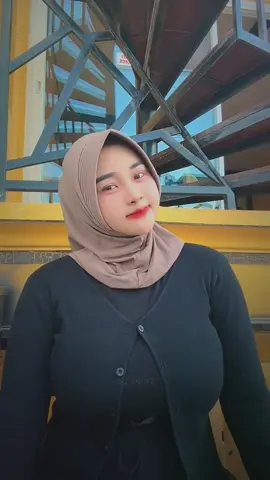 acc:ellathaliaaa #vinoajalah 