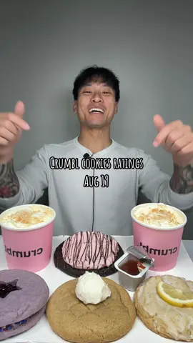 This week was so good #crumbl #crumblcookies #cookies #cookie #eating #Foodie #asmr #mukbang #mukbangeatingshow 