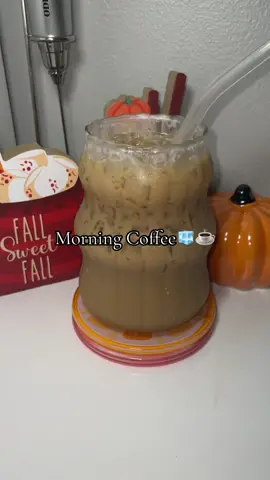 #coffee #icedcoffee #cups #glasscup #aesthetic #viral #creatorsearchinsights  