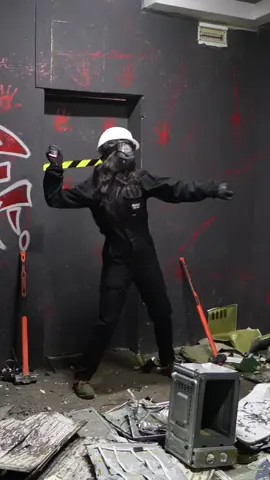 Dornici de o experiență unica în București și nu numai ? V-am pregătit #smashville, singurul #rageroom din București! Rezervări la 0740.558.318. Minorii de peste 14 ani sunt bine-veniți împreună cu un tutore legal. #fun #therapy #bucharest