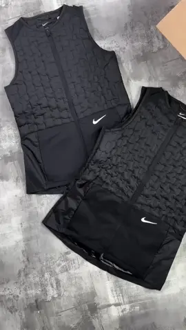 Veste sans manche nike running 🖤 #pourtoi 