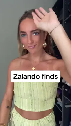 Echt een leuk setje gevonden bij @Zalando 🧡🤌🏼 #zalando #fashiontiktok #outfit #fitcheck #girls #foryou 