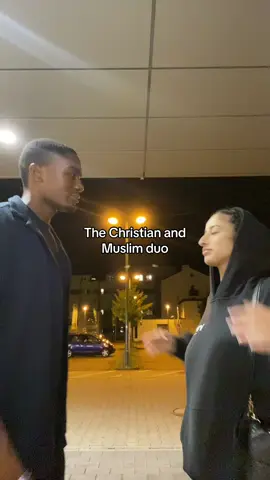 🤝 #viral #foryou #foryoupage #viral #muslim #christian #duo #fy #fyp @Gedeonkalemba 🤝🤝