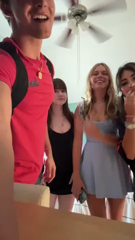 Happy last first day! #fyp #backtoschool 