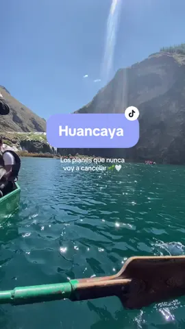No saben lo hermosa que es la laguna Huallhua 🌱🥹 - #Huancaya #laguna #fyp #paisajes #viajes #turismoperú #travel 