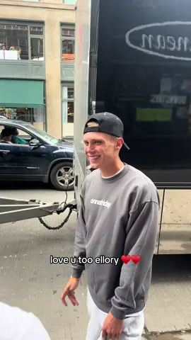 let’s get her to see this video 😭♥️ 