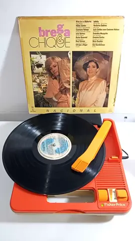 - Um Pro Outro - Lulu Santos (1986) - LP Brega & Chique Nacional (1987) #lulusantos #umprooutro #bregaechique #discodevinil #tocadiscos #fisherprice #vitrola #vinyl #vinylrecord #vinylrecords #rockbrasileiro #rock #novelas #lps #lp 