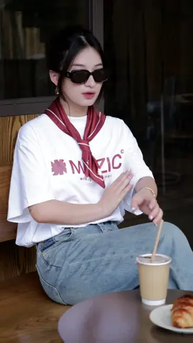 Một outfit đơn giản cho buổi hẹn cà phê vào dịp lễ sắp tới  #fashion #style #OOTD #mixmatch #trending #xuhuong #mazic 