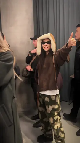 Rosé qua camera của fan, xinh không thể tả nổi 😭#bp_dinny🤍 #BLACKPINK #ROSÉ #BLINK #fst♡ #viral #xh #fyb #fybシ 