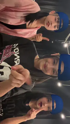 ketuanya nayla chan 🧏🏻‍♀️ @Nayla Suji @Ribka Budiman 