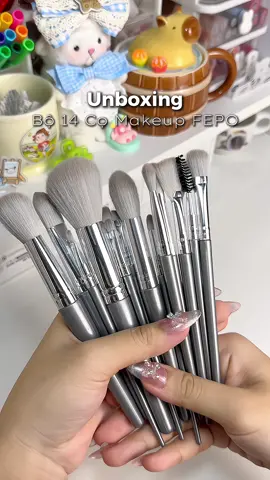 Bộ 14 cọ trang điểm Fepo siu hờiii #fepo #bo14cotrangdiem #comakeup #unbox #unboxing #viral 