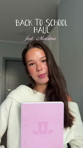 back to school haul kopā ar @Maxima Latvija 🛍️📒💐☀️ Noskaties video līdz beigām, lai uzzinātu kā piedalīties loterijā, kurā katru dienu var laimēt  jaunu iPhone 15 Pro! #sadarbība #backtoschool #school #haul #backtoschoolhaul 