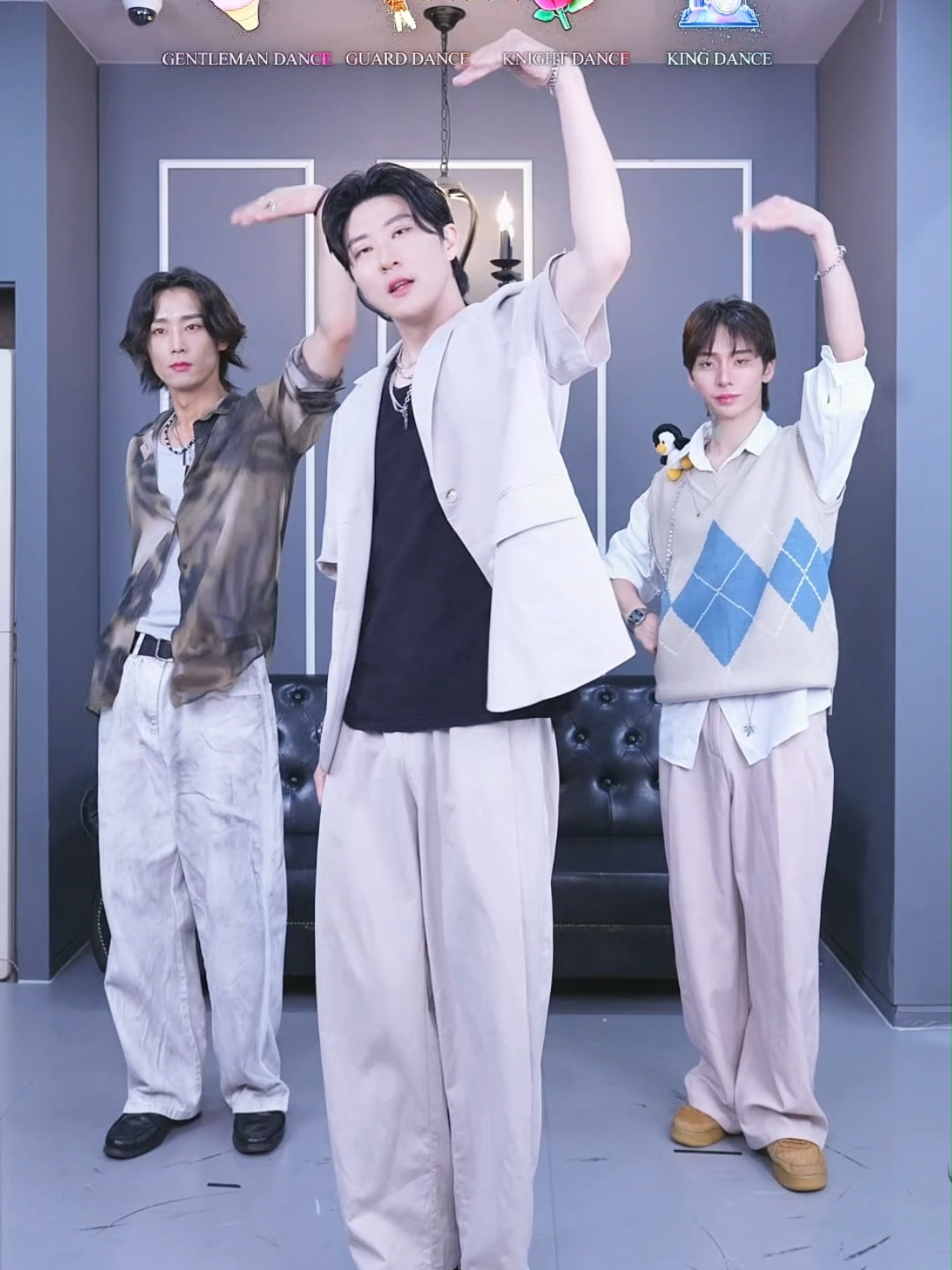 매일 응원해주셔서 감사합니다❣️ 오늘도 밤 11시 K.KING'S와 함께 놀아요! 약속~ 🤙🏻 꼭 와주세요!❤️‍🔥 오늘도 멋진 모습을 보여드릴게요😉 내일 밤 11시 첫 매치!! 꼭 기억해주세요💓 #kpop #fyp #dance #live