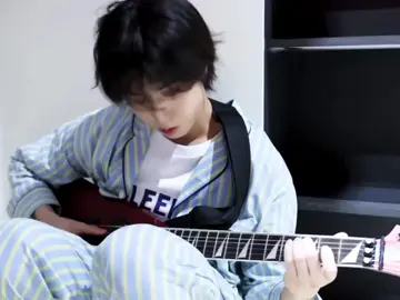 the cutest😭 #han #hanjisung #straykids #skz #ate 