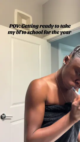 Taking my sweet boy back to school 🥲enjoy what I could i was too busy being a sad girl cause the summer is over 🫶🏾 anywhooooo luv yallll#CapCut #girltoks #collegelife #athelete 