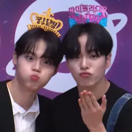 👶🏻👦🏻‹:)~♡‪‎‪‬‬#도영 #재혁 #ドヨン #ジェヒョク #treasure #트레저 🌟