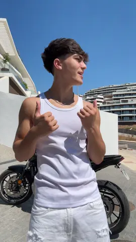 ya tocaba el trend con la moto