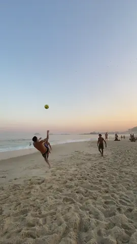 RJ 🇧🇷 #foryou #viral #fyp #football #altinha 