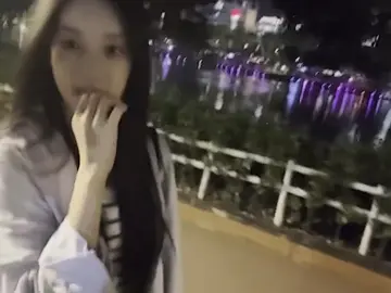 INI CEWE GWJ TITIKKK🫵🏻🤍#izna#RYUSARANG#sarang 