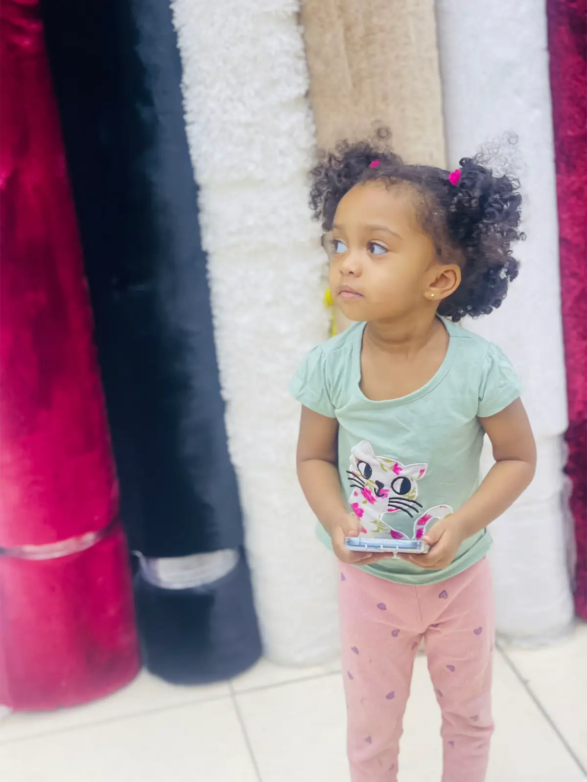 سمحه بتي وبت ابوها😍😍😍🥰😍🥰🥰🥰#العين_أبوظبي #هجيج_سوداني🔥🎶 #ابنتي_الصغيرة 