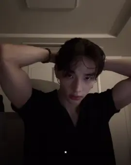 pretty boy #straykids #skz #스트레이키즈 #hyunjin #kpopfyp #fyp 
