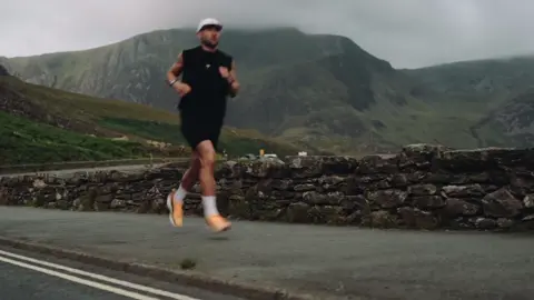 *Turn for fullscreen*  And people say running is boring… it’s what you make of it. #Running #fyp #landscape 