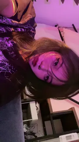 Ngủ đi nhá! #tlinheyy 