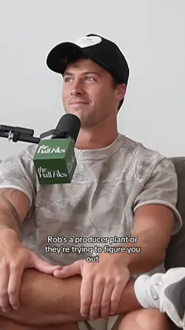 Was there chemistry between Rob and Nessa Barrett? 🌴 #viallfiles EP 795 #LoveIsland #loveislandusa #peacock #nessaabarrett #musicvideo #chemistry 