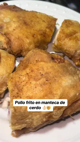 ¿Qué aceite o grasa te gusta más para freir? Mira mi pollito frito en manteca de cerdo! #sabortexturacolor #sansalvador #catering #elsalvador #pollofrito 
