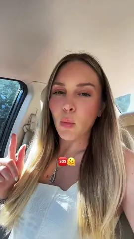 Why do i feel like everyone in their late 20s goes through ths 😭😭😭 #wheretoshop #help #fashiongirlies #nuuly #revampingclothes #newwardrobe 