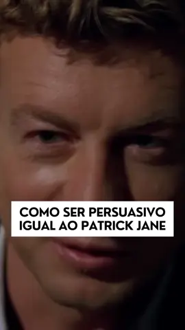 Quer dominar a arte da persuasão como Patrick Jane de The Mentalist? Aqui estão os segredos para ser tão convincente quanto ele! ➡ Observação Aguçada: Patrick Jane sempre presta atenção aos mínimos detalhes. Para ser persuasivo, observe atentamente as expressões, gestos e reações das pessoas ao seu redor. ➡ Confiança e Calma: Ele nunca se mostra nervoso. Mantenha a calma e projete confiança ao falar, isso faz com que as pessoas acreditem mais em você. ➡ Conhecimento do Comportamento Humano: Jane entende como as pessoas pensam e reagem. Estude o comportamento humano para antecipar as respostas e agir de forma mais estratégica. ➡ Perguntas Poderosas: Em vez de falar muito, Patrick Jane faz perguntas que levam as pessoas a revelar mais do que pretendem. Use perguntas para guiar a conversa na direção que deseja. ➡ Controle da Conversa: Ele sabe quando e como conduzir a conversa, usando pausas e mudanças de tom para manter o controle. Pratique essa técnica para se tornar mais persuasivo. Incorpore essas táticas no seu dia a dia e veja sua persuasão aumentar! Se leu até aqui, me segue pra continuar aprendendo! #oratoria #comunicação #persuasão #patrickjane #thementalist
