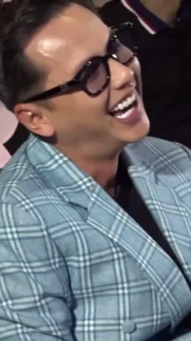 Ada yang pernah nonton take me out ? #stand #standupcomedy #fyp 