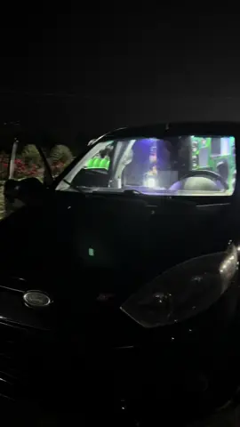 @Dj Ale Car Audio #theduendecaraudiok23 #sonidointerno #teamap #powersu #stetsom #caraudio #opcarvenezuela #fiestamove #fordfiesta #venezuela🇻🇪 #coro #falcon 