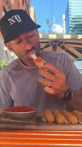 your chicago eating guide: how you eat through the city with only 24 hours ⏳🍴 . Kasama (breakfast) 🧈🫐🎂Ube & Huckleberry Basque Cake $8.50(butter cake filled with huckleberries & cream) 🥓🥪breakfast sandwich $10 (potato roll, souffléd egg, longsnisa sausage, cheese) . Rica Arepa (lunch) 🫓🧀LA PARRILLERA $16 (SIRLOIN STEAK, GRILLED CHICKEN, CHORIZO, HANDMADE CHEESE & GUAC SAUCE) 🧀🥩RICA REINA $14.50 (SHREDDED BEEF, CHICKEN SALAD & GOUDA CHEESE) 🍋🥤PAPELON CON LIMON $3 (VENEZUELAN LEMONADE) . Trivoli Tavern (dinner option) 🌭Pigs In A Blanket $15.99 (vienna link, puff pastry, grain mustard) 🍝Vodka Rigatoni $23.99 (vodka sauce, rigatoni, basil) 🥧🍨Sticky Date Cake $16.99 (date crumble, brown butter ice cream, toffee sauce) . Ciccio Mio (dinner option) 🧀🥫TRUFFLE MOZZARELLA STICKS $22.99 🧀🍝SPICY VODKA RIGATONI $25.99 🍯🍦FIOR DI LATTE GELATO $9.99 (OLIVE OIL, CHESTNUT HONEY, SEA SALT, FENNEL POLLEN) . Elina’s (dinner option) 🧀🥫MOZZARELLA EN CAROZZA $12 (Crispy Mozzarella Sandwich) 🧀🍝RIGATONI ALLA VODKA $24 (Calabrian Bread Crumbs)