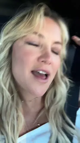 Who’s been there? 🙃 #lyingtomyself #glorious 