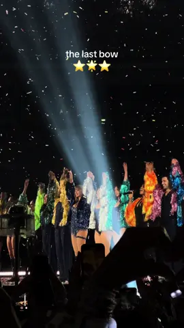 the eras tour forever @Taylor Nation #taylorswift #erastour #theerastourlondon #london #london #wembley #wembleystadium #swiftie #swifttok #reputation #taylorsversion #midnights #ttpd #eras #red #folklore #evermore #fearless #speaknow #1989 #lover 